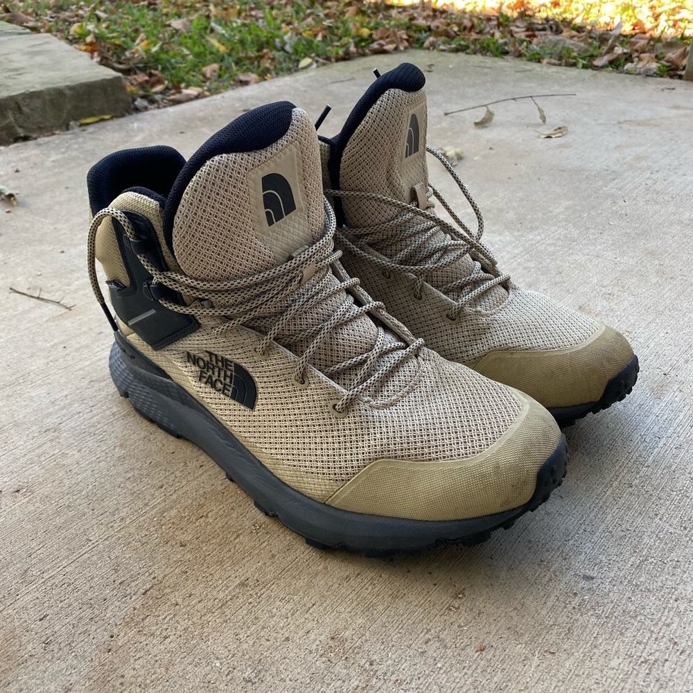 Men’s North Face Hiking Boots